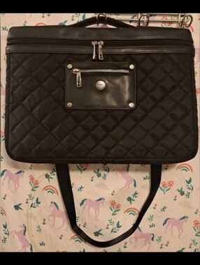 NWOT Knomo Black Quilted Velour Lined Laptop School Work Business Travel Bag